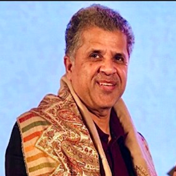 Dr. Omendra Ratnu